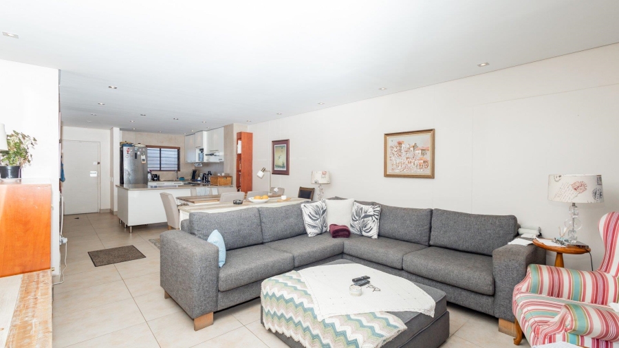 To Let 2 Bedroom Property for Rent in Table View Western Cape